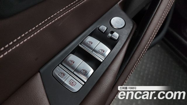 BMW 5-Series 530i Luxury