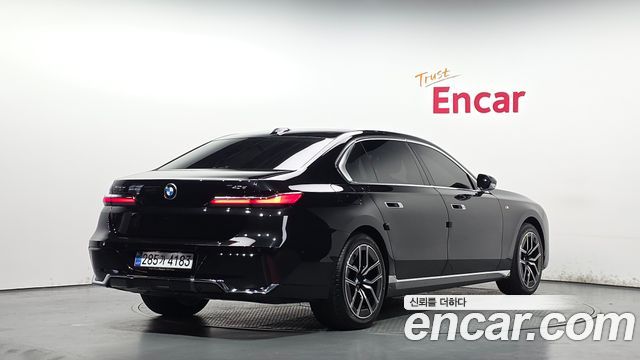 BMW 7-Series 740d xDrive M Sport