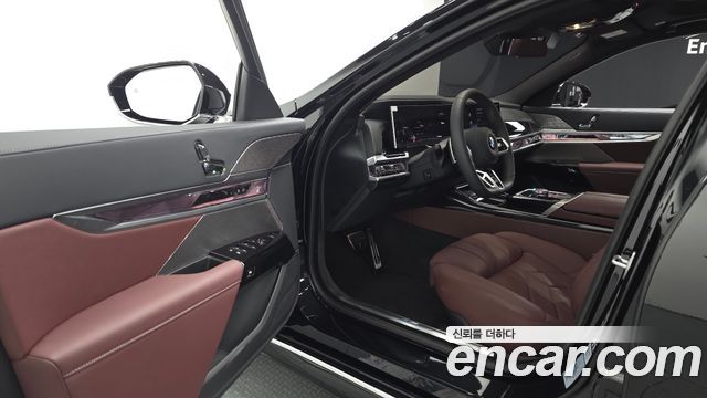 BMW 7-Series 740d xDrive M Sport