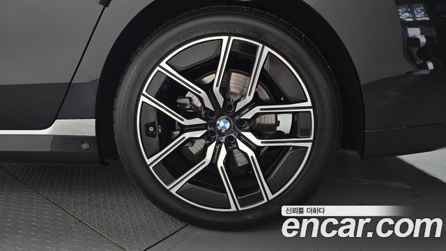 BMW 7-Series 740d xDrive M Sport