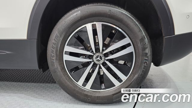 Mercedes-Benz GLB-Class GLB200 d