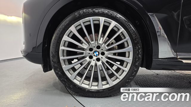 BMW X7 xDrive 40i Design Pure Excellence 7-Seater