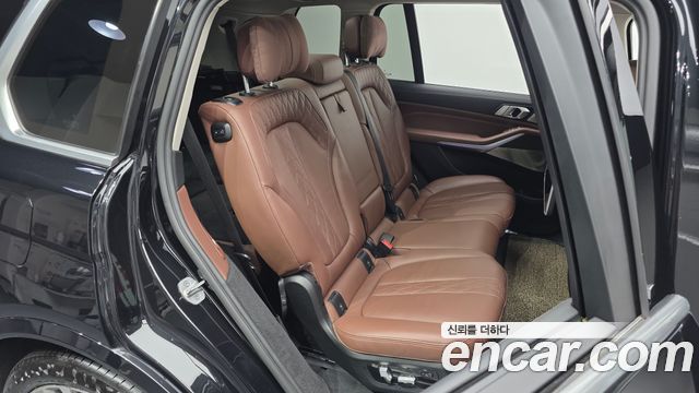 BMW X7 xDrive 40i Design Pure Excellence 7-Seater