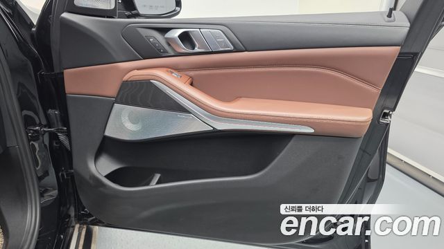 BMW X7 xDrive 40i Design Pure Excellence 7-Seater