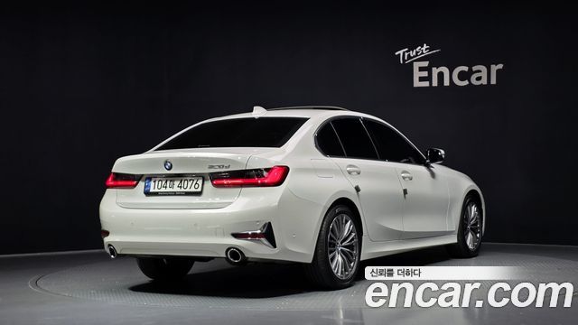 BMW 3-Series 320d Luxury