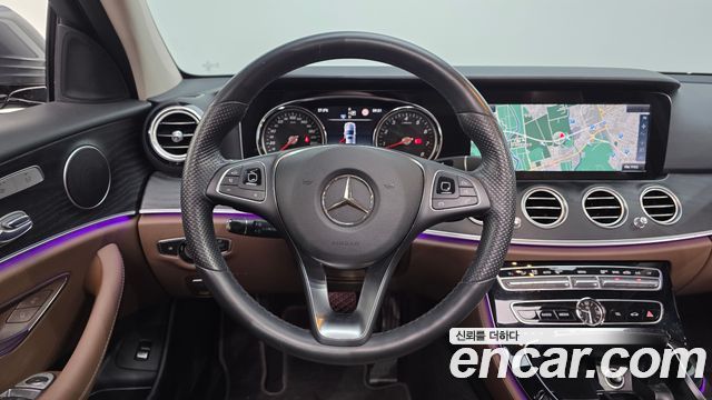 Mercedes-Benz E-Class E200 Avantgarde