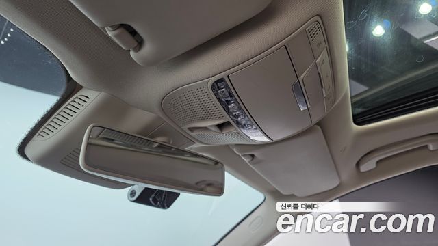 Mercedes-Benz E-Class E200 Avantgarde