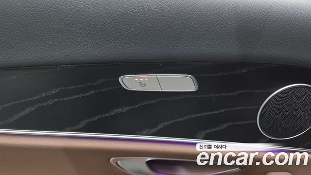 Mercedes-Benz E-Class E200 Avantgarde