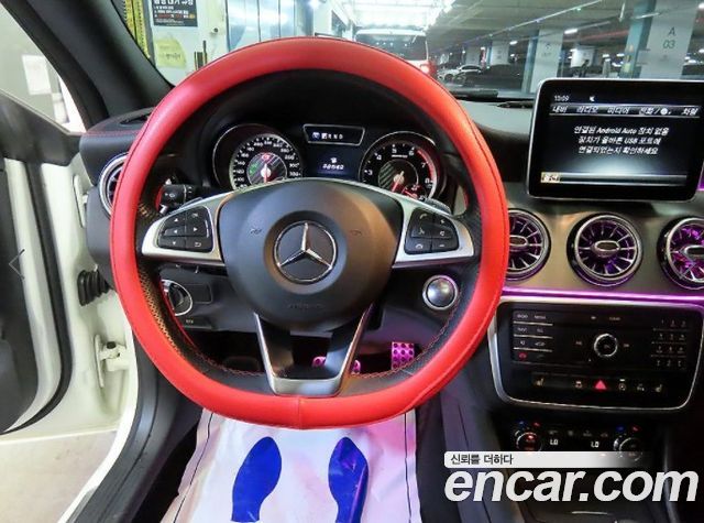 Mercedes-Benz CLA-Class CLA45 AMG 4MATIC