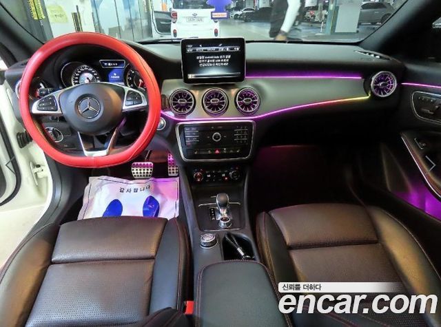 Mercedes-Benz CLA-Class CLA45 AMG 4MATIC