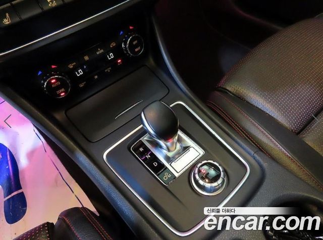 Mercedes-Benz CLA-Class CLA45 AMG 4MATIC