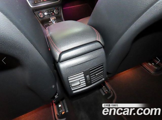 Mercedes-Benz CLA-Class CLA45 AMG 4MATIC