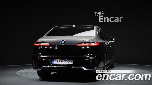 BMW 7-Series 740i xDrive M Sport Limited