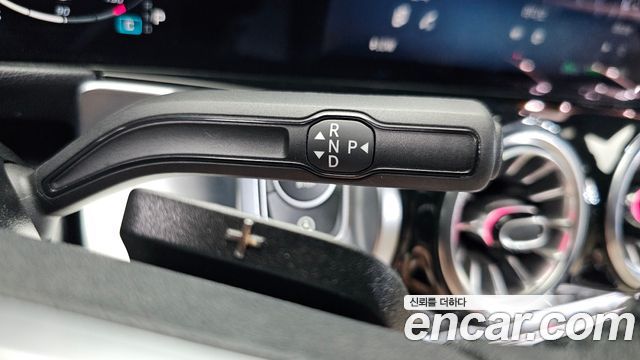 Mercedes-Benz GLB-Class GLB200 d