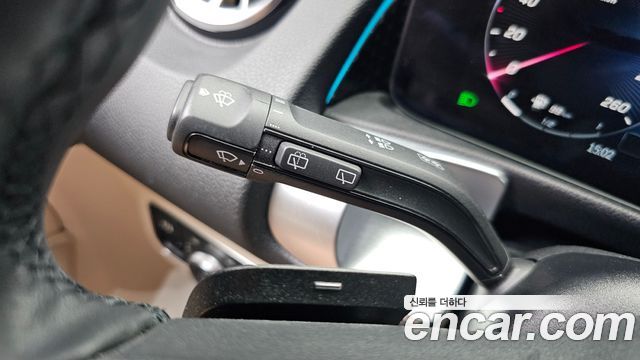 Mercedes-Benz GLB-Class GLB200 d