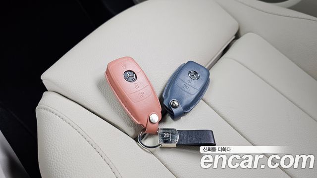 Mercedes-Benz GLB-Class GLB200 d