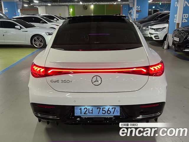 Mercedes-Benz EQE EQE350+