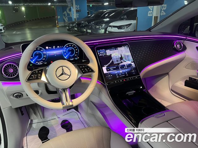 Mercedes-Benz EQE EQE350+