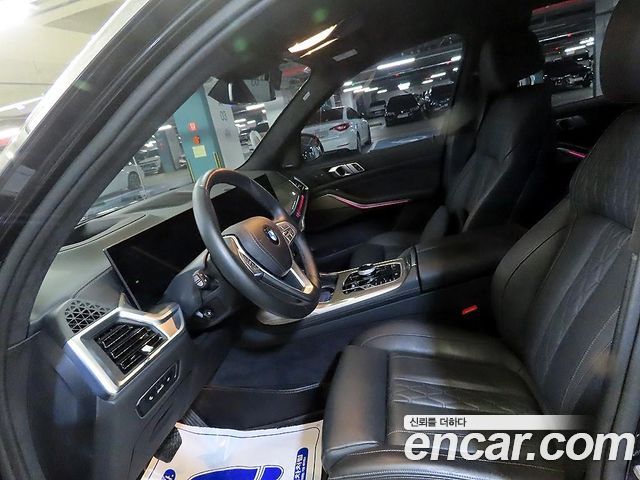 BMW X7 xDrive 40i Design Pure Excellence 6-Seater