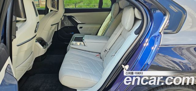 BMW 7-Series 750e xDrive M Sport