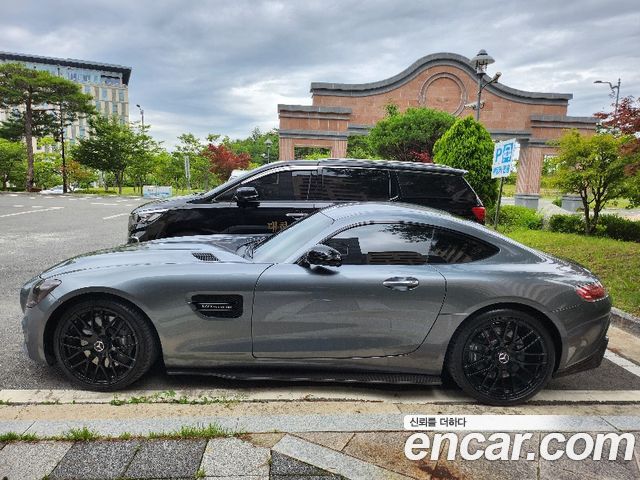 Mercedes-Benz AMG GT 4.0