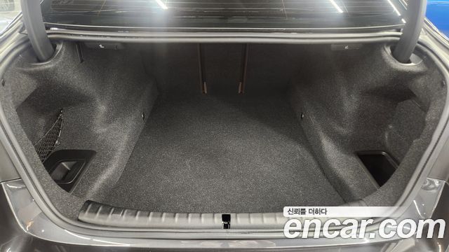 BMW 5-Series 530i xDrive M Sport Package