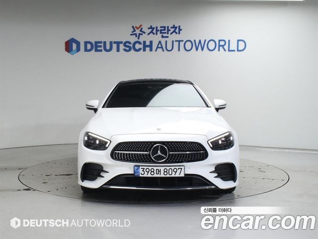 Mercedes-Benz E-Class E300d 4MATIC Coupe