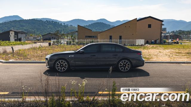 BMW i7 M70 xDrive M Performance