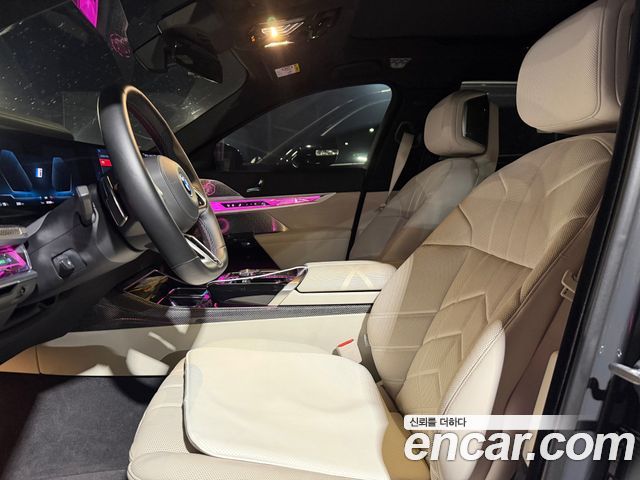 BMW i7 M70 xDrive M Performance