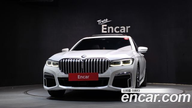 BMW 7-Series 740Li xDrive M Sport Package