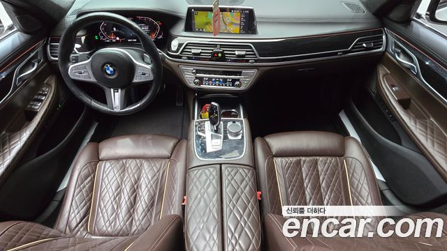 BMW 7-Series 740Li xDrive M Sport Package