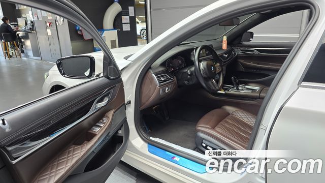 BMW 7-Series 740Li xDrive M Sport Package