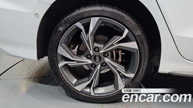 Audi A3 40 TFSI Premium