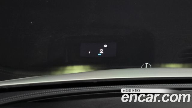 Mercedes-Benz E-Class E300 4MATIC Exclusive