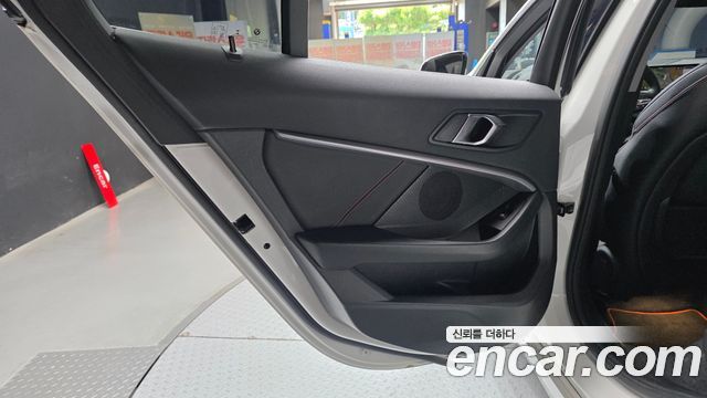 BMW 1-Series 118d Sport