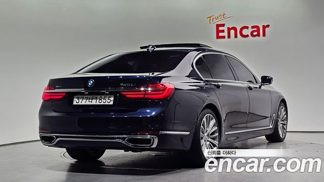 BMW 7-Series 750Li xDrive