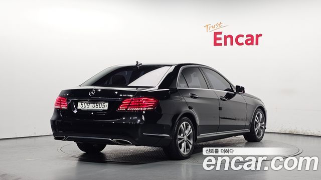 Mercedes-Benz E-Class E220 Bluetec Avantgarde