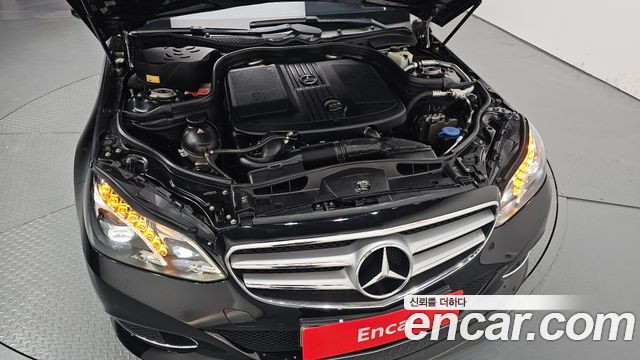 Mercedes-Benz E-Class E220 Bluetec Avantgarde