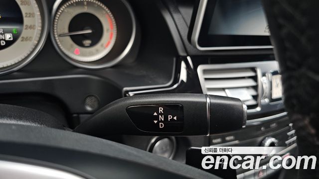Mercedes-Benz E-Class E220 Bluetec Avantgarde