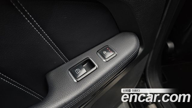 Mercedes-Benz E-Class E220 Bluetec Avantgarde