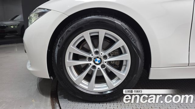 BMW 3-Series 320d