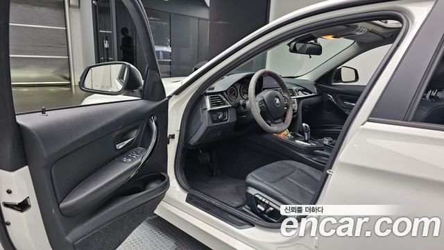 BMW 3-Series 320d