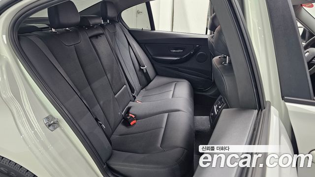 BMW 3-Series 320d