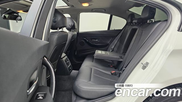 BMW 3-Series 320d