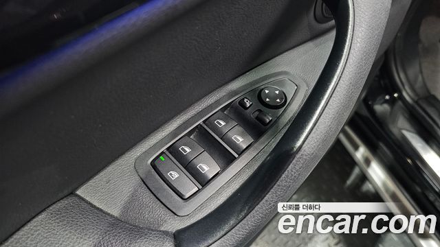 BMW X1 xDrive 20i xLine