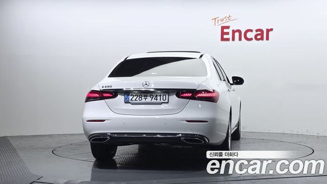 Mercedes-Benz E-Class E250 Exclusive