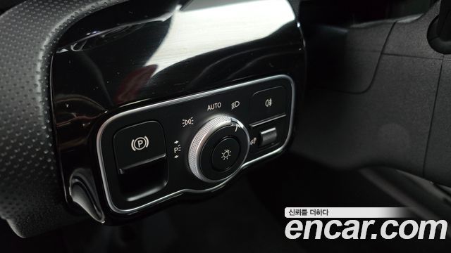 Mercedes-Benz A-Class AMG A45 4MAITC+ Hatchback