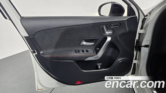 Mercedes-Benz A-Class AMG A45 4MAITC+ Hatchback