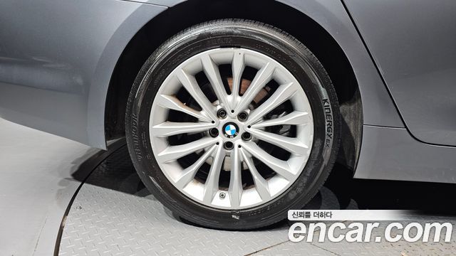 BMW 5-Series 520d Luxury Special Edition