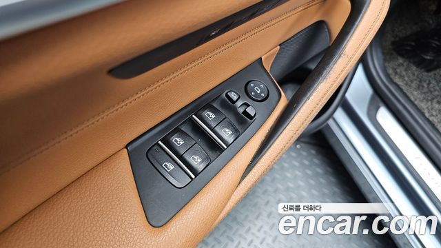 BMW 5-Series 520d Luxury Special Edition
